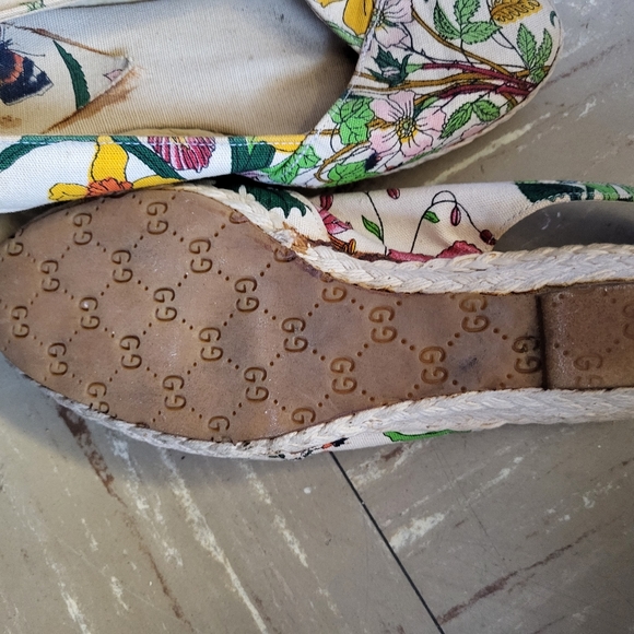 2 pairs gucci shoe - Picture 5 of 8